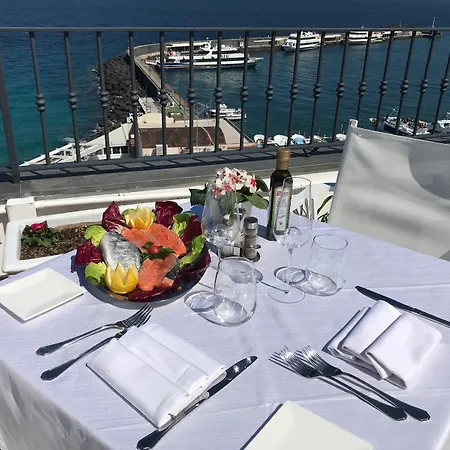 Hotell Relais Maresca Luxury Small & Terrace Restaurant Capri