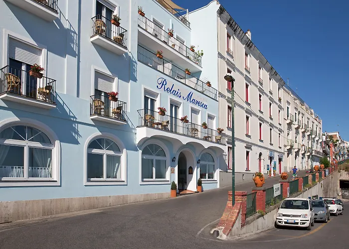 Hotel Relais Maresca Luxury Small & Terrace Restaurant 4*