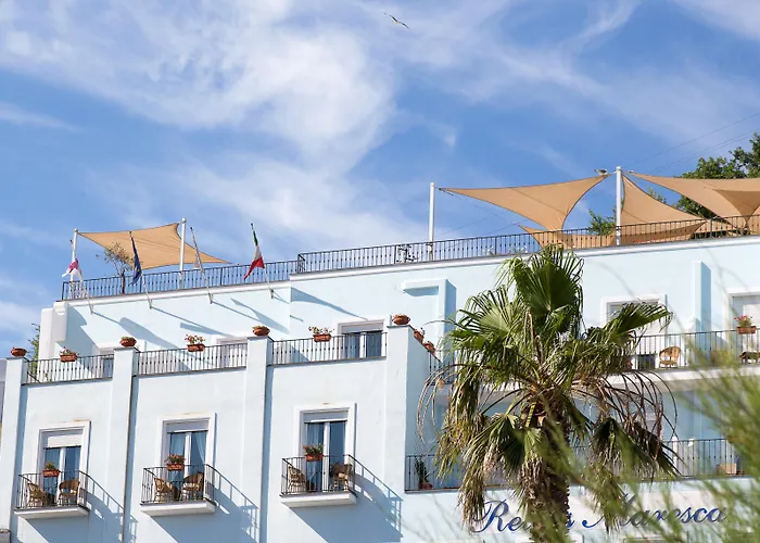 Hotel Relais Maresca Luxury Small & Terrace Restaurant 4*