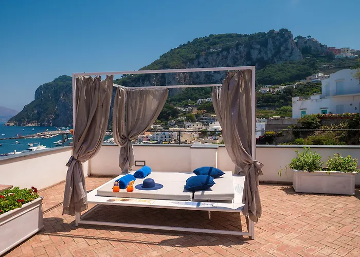 Hotel Relais Maresca Luxury Small & Terrace Restaurant