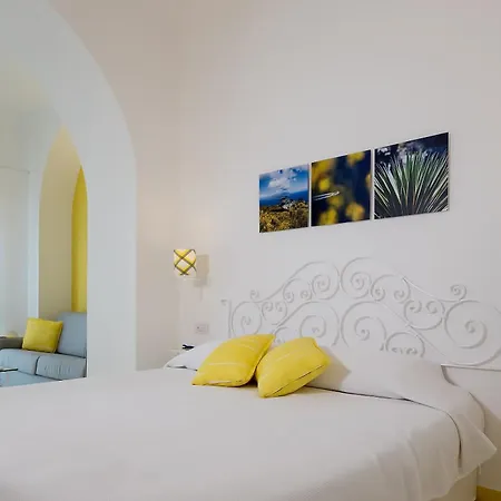 Relais Maresca Luxury Small & Terrace Restaurant Отель