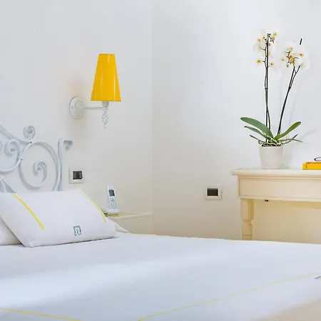 Relais Maresca Luxury Small & Terrace Restaurant Капри