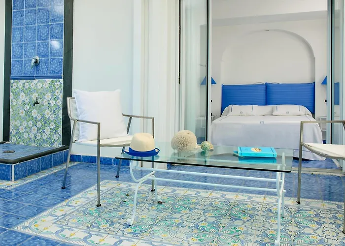 Relais Maresca Luxury Small & Terrace Restaurant Ξενοδοχείο